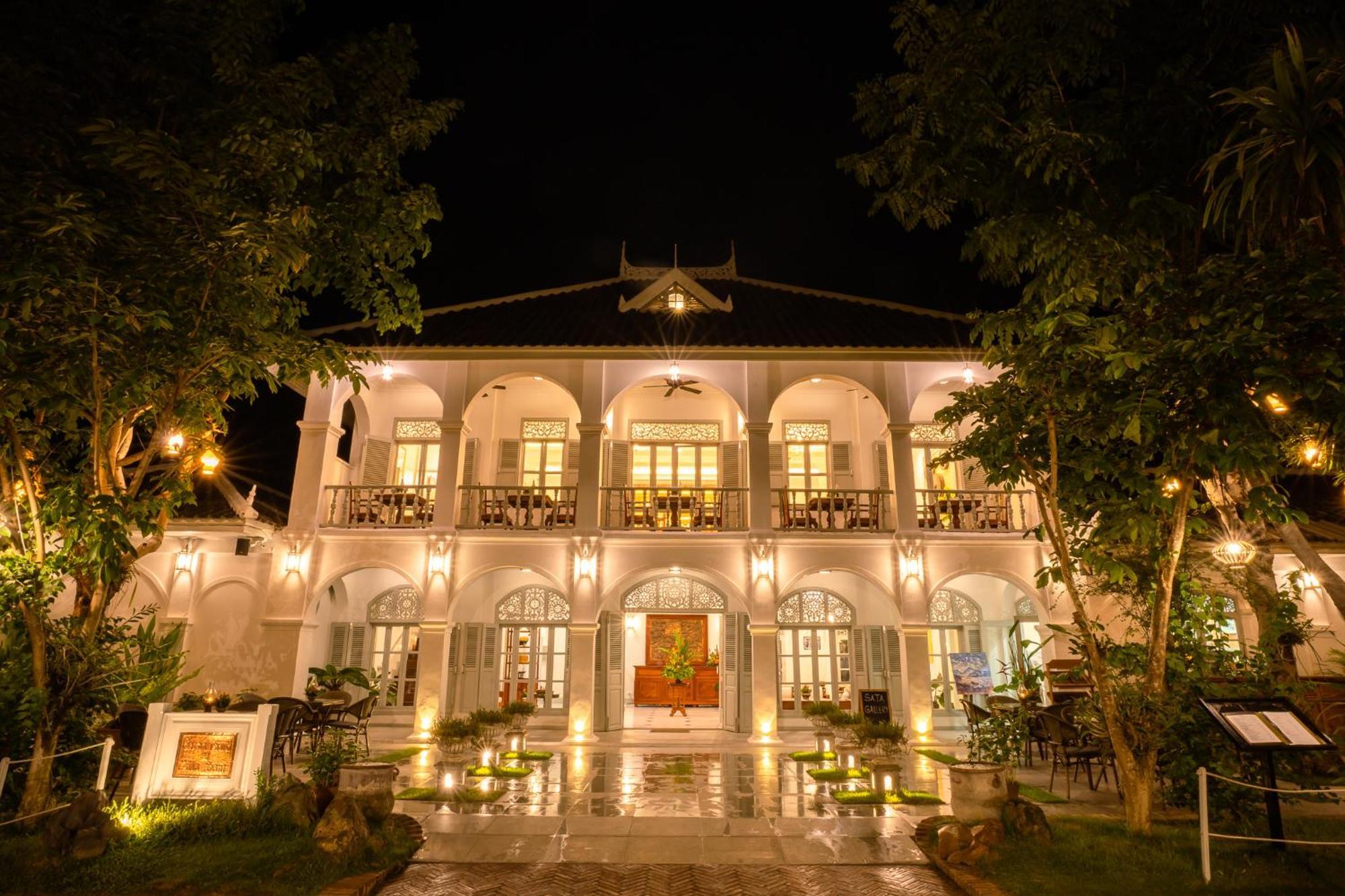 Villa Santi Hotel Luang Prabang Buitenkant foto