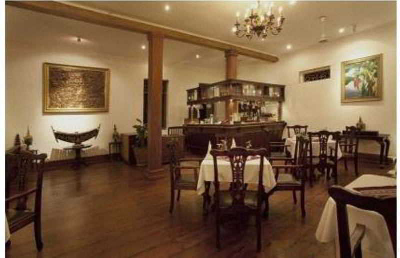 Villa Santi Hotel Luang Prabang Buitenkant foto