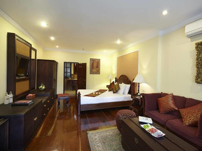 Villa Santi Hotel Luang Prabang Buitenkant foto